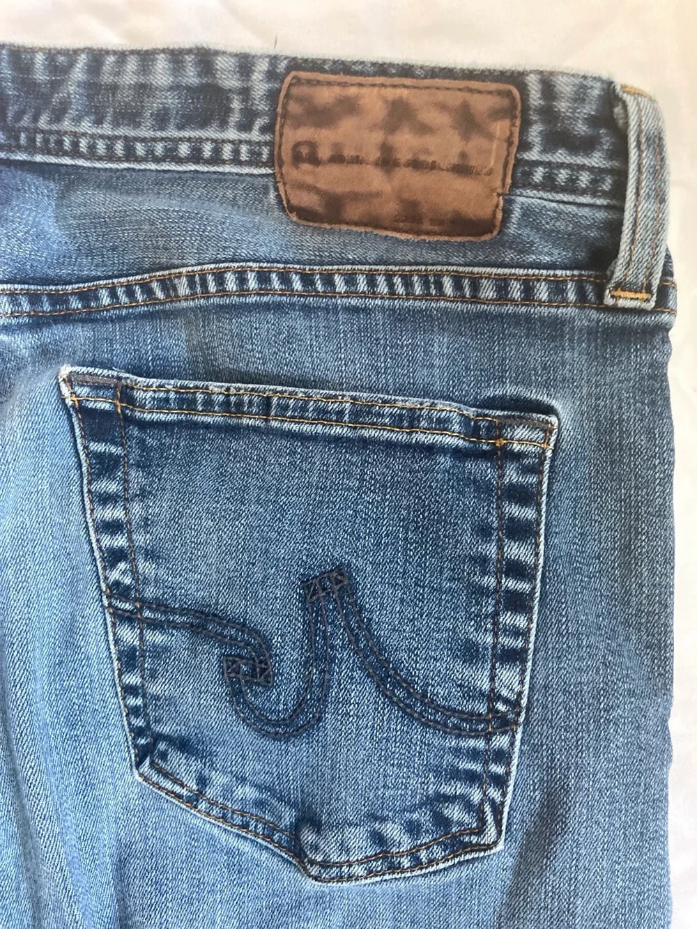 AG Adriano Goldschmied  The Graduate Jeans Made in USA 36X34 South Gate, CA.2016